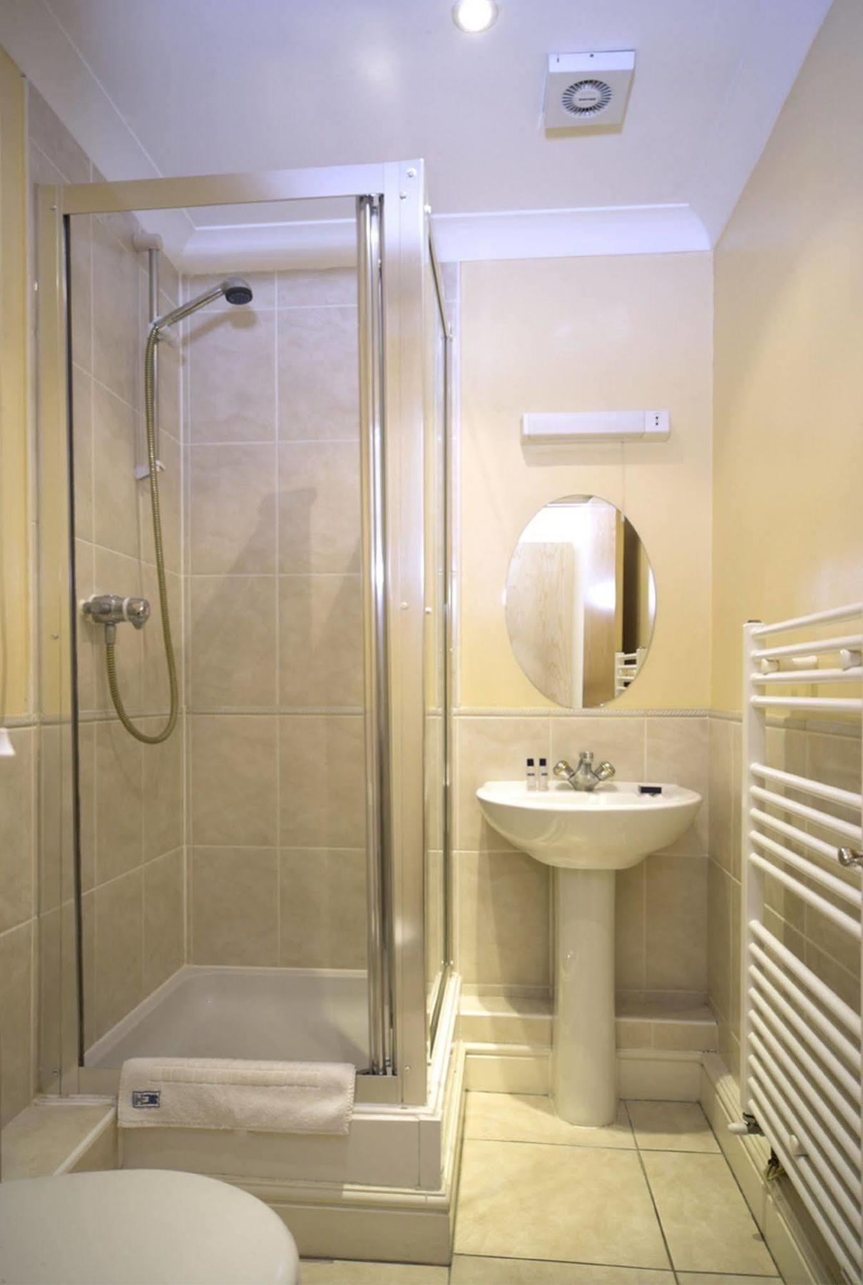 Aparthotel Stanshawe Court Reading Exterior foto