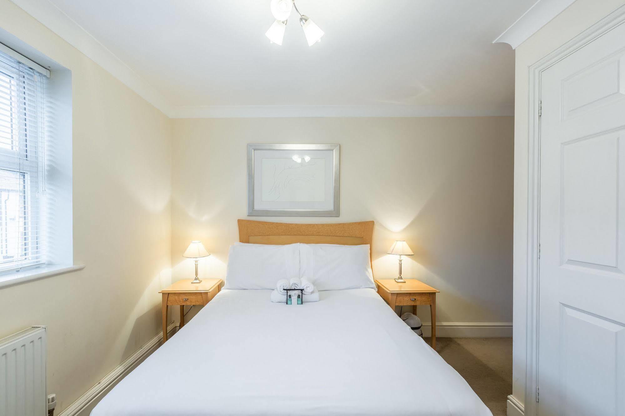 Aparthotel Stanshawe Court Reading Exterior foto