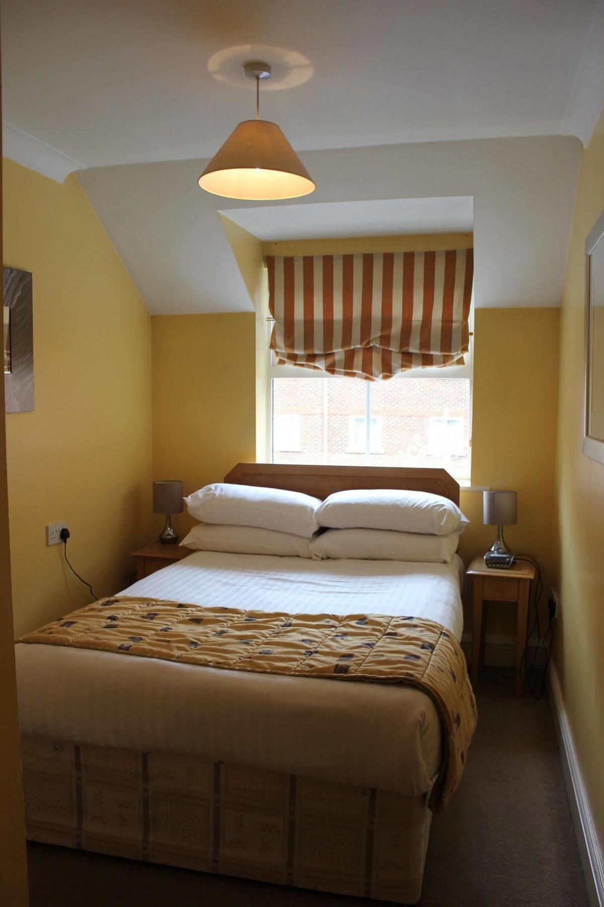 Aparthotel Stanshawe Court Reading Exterior foto